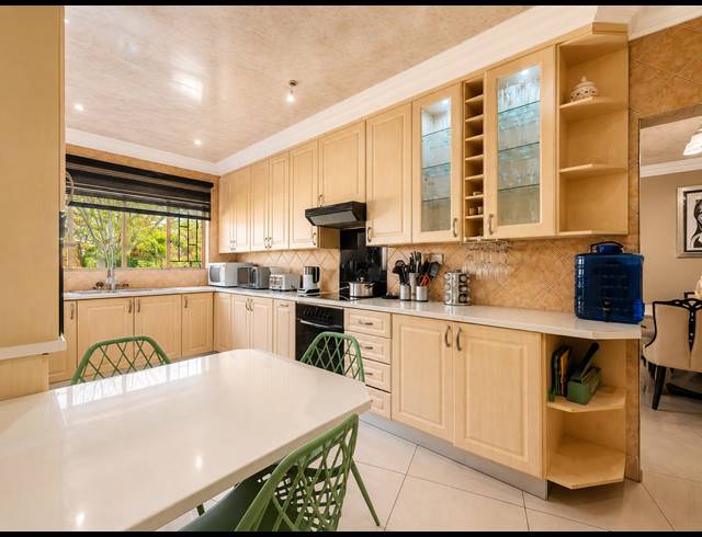 3 BEDROOM HOUSE FOR SALE IN THREE RIVERS EAST